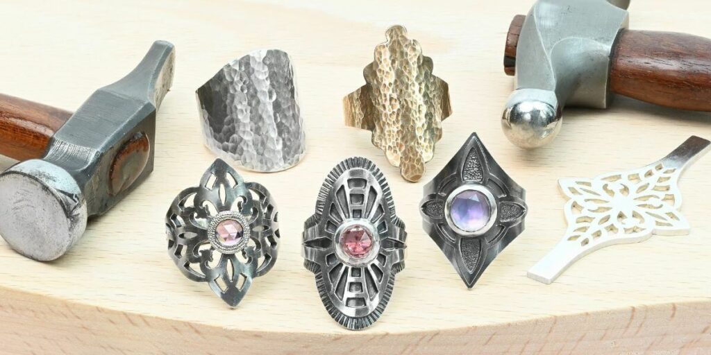 How to Make a Saddle Ring With Saw Pierced Details