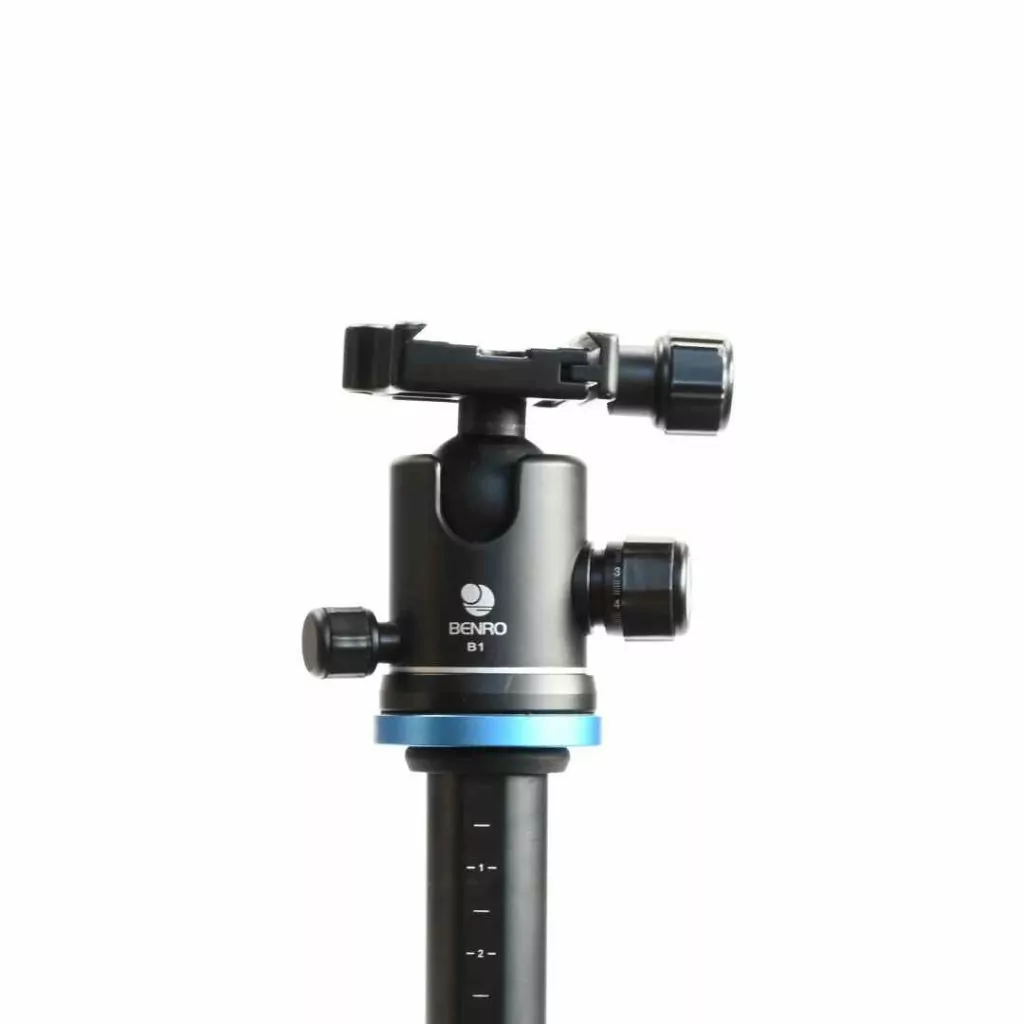 Rotating tripod accessory