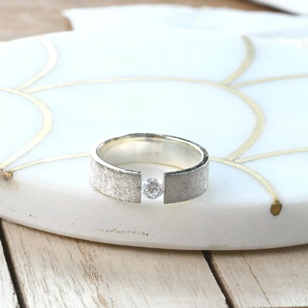 Tension set ring Tension set ring