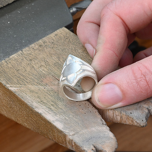 Saddle Ring_lucy walker jewelry