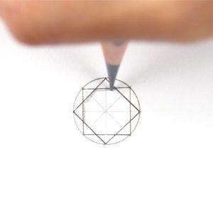 Jewelry design; rendering diamonds with coloured pencils